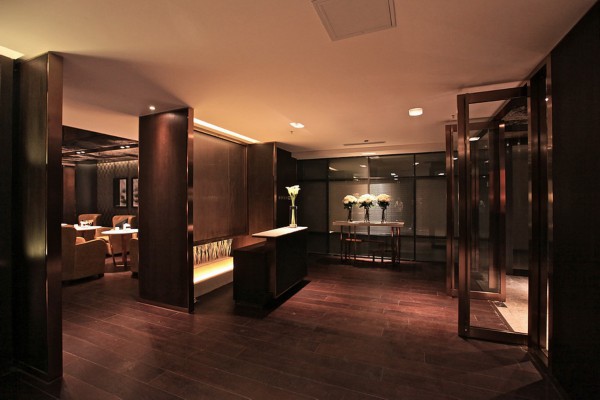 武汉夜宵后必体验：洗脚按摩放松套餐(武汉洗脚按摩的地方)